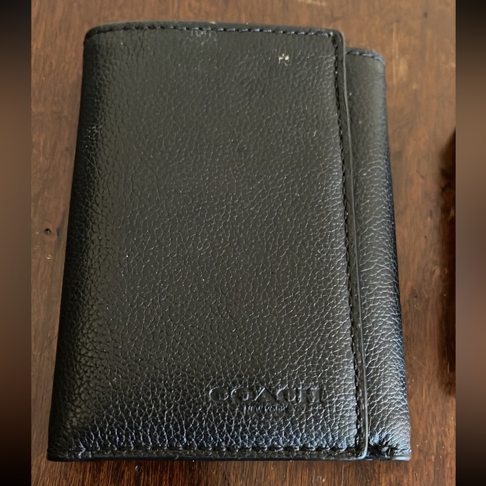 Coach Wallet bundle - Picture 2 of 9